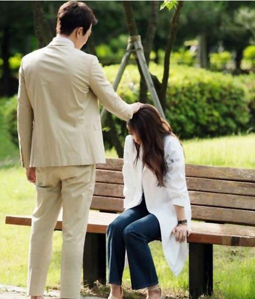 韓劇男主也有洪荒之力！李鐘碩金來沅樸海鎮宋仲基撩妹神技大盤點【組圖】