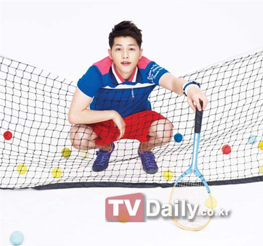 樸信惠李鐘碩韓孝周宋仲基 男神女神穿運動裝活力四射【組圖】