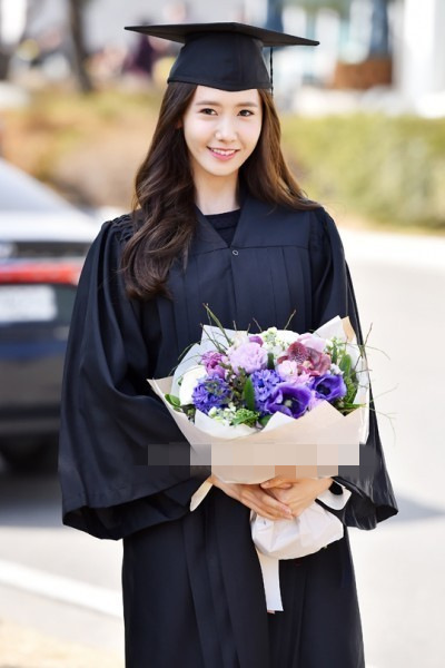 《W-兩個世界》韓孝周李英愛宋慧喬允兒秀智 韓國“氧氣美女”盤點【組圖】