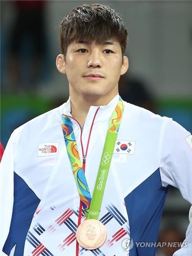 里約奧運古典式摔跤75公斤級比賽——韓國選手金炫雨獲得銅牌【組圖】