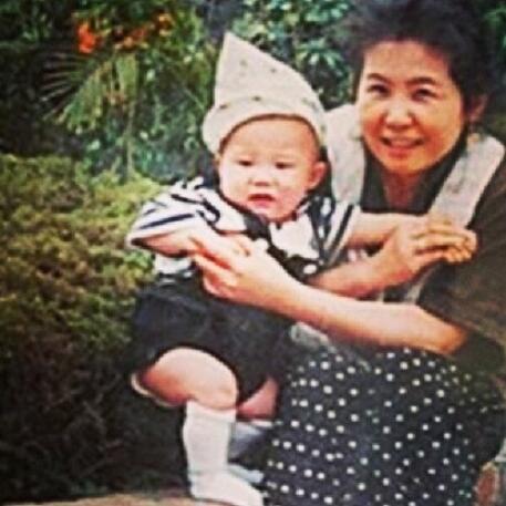 Bigbang權志龍29歲生日曬童年照 出道前舊照全盤點【組圖】