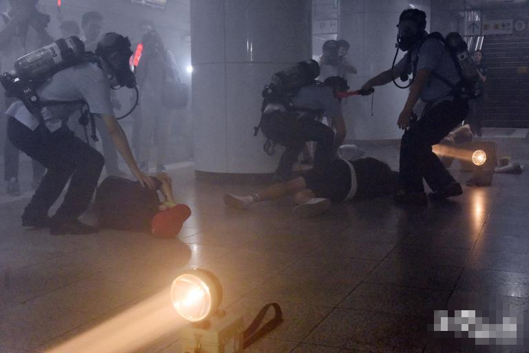 韓美“乙支”軍演地鐵反恐演習在首爾舉行【組圖】