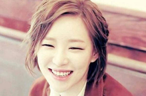 單眼皮也美翻！《灰姑娘與四騎士》樸素丹再掀單眼皮女主熱潮【組圖】