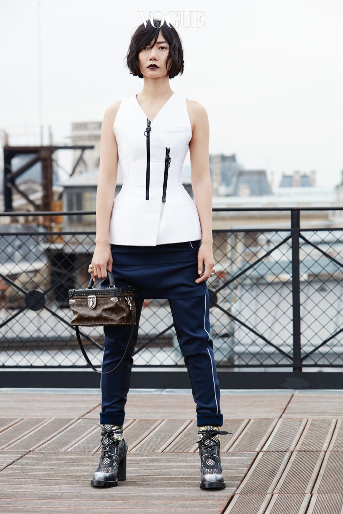 韓國影后裴斗娜寫真大片 黑唇妝時尚前衛【組圖】