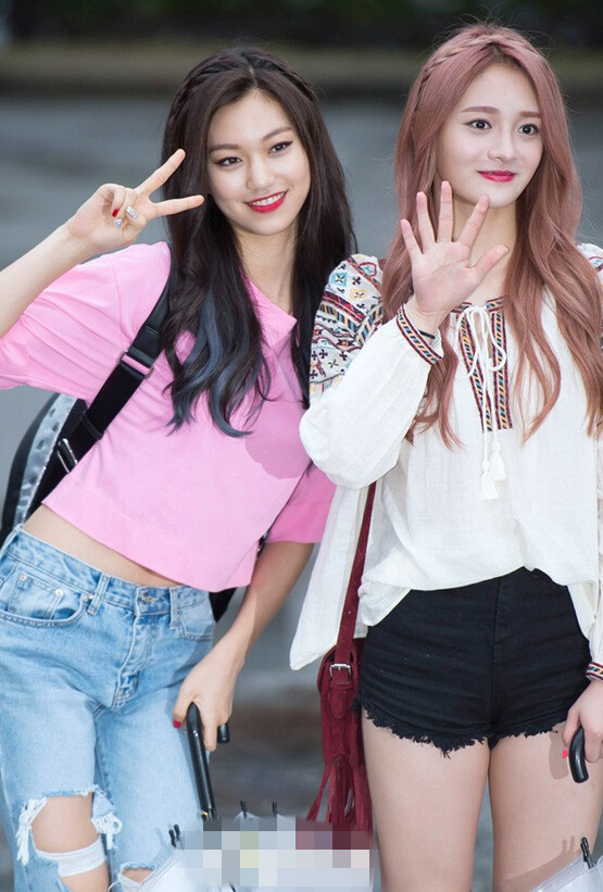 NCT DREAM首次亮相“上班路”宇宙少女小清新IOI時尚可愛【組圖】