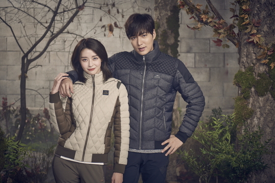 李敏鎬搭檔Nara拍戶外寫真 展現融化冰雪的溫柔魅力【組圖】