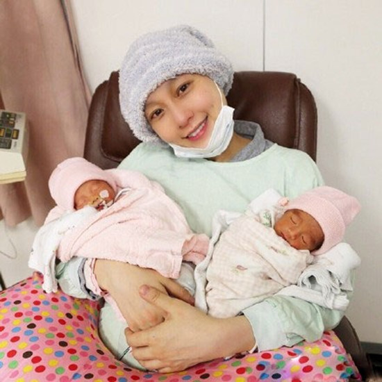 湯唯香港產女榮升辣媽一族 中韓明星辣媽全盤點【組圖】　