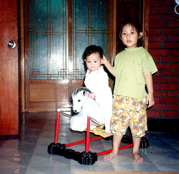 范冰冰與弟弟同框引熱議 韓國明星姐弟高顏值逆天【組圖】