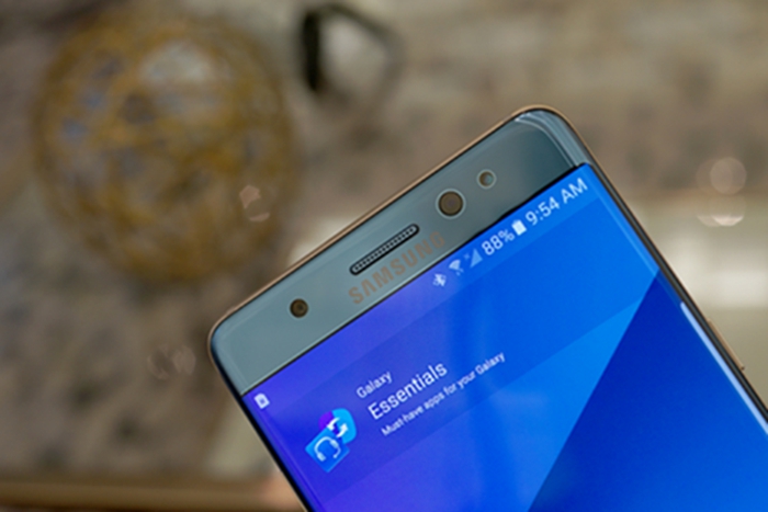 對比iphone7海軍藍 三星Galaxy Note7藍色版圖賞【組圖】