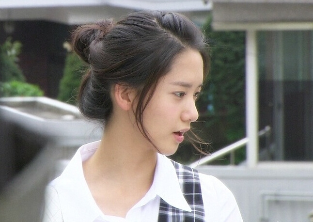 少女時代允兒宋慧喬古力娜扎楊冪 中韓女星誰才是側顏女神【組圖】