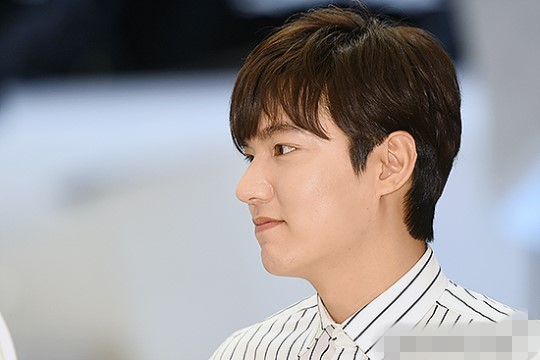 側顏殺！權志龍樸寶劍李準基池昌旭楊洋鹿晗 中韓男星誰是側顏男神【組圖】