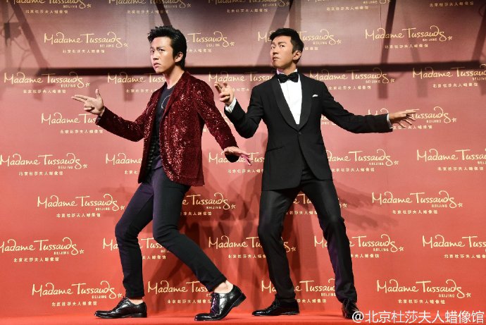 像不像？王凱蠟像揭幕 李準基權志龍樸信惠等明星蠟像丑哭【組圖】