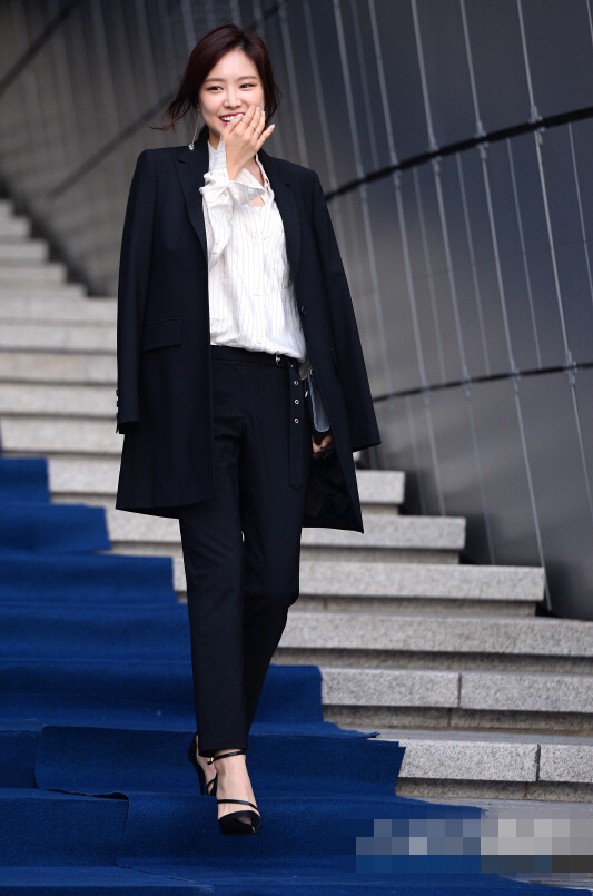 少女時代孫娜恩Hani李珉廷 女星亮相首爾時裝周秀穿衣經【組圖】