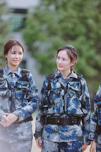 楊冪進軍營純素顏引熱議 允兒IU樸信惠宋慧喬等韓女星素顏也美翻【組圖】