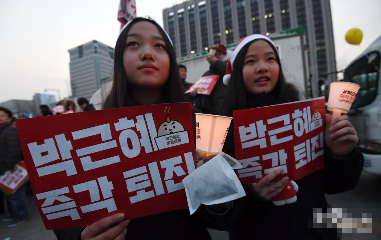 24neеھŴΠT⼯Ҫ󿂽yȻ_