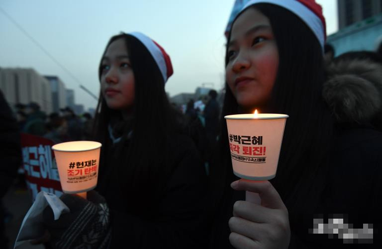 1224ƽҹnʥQbߺȻ_