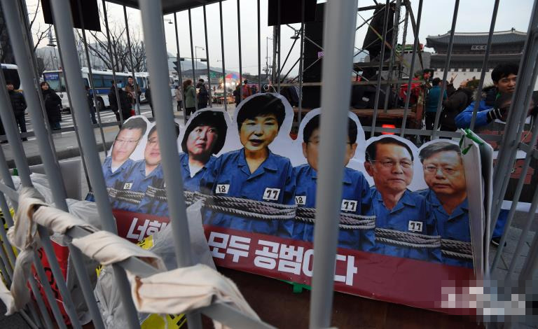 24neеھŴΠT⼯Ҫ󿂽yȻ_