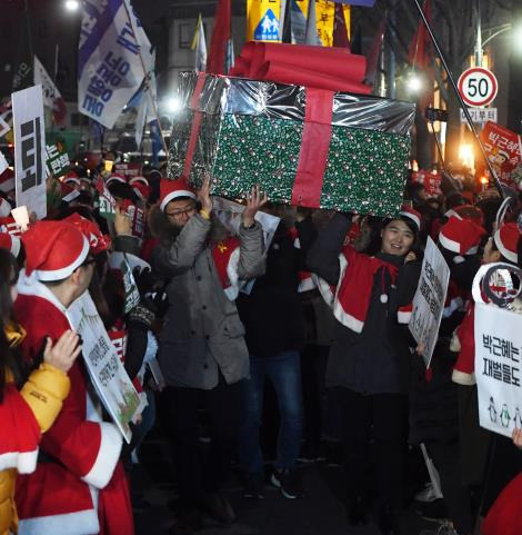 24neеھŴΠT⼯Ҫ󿂽yȻ_