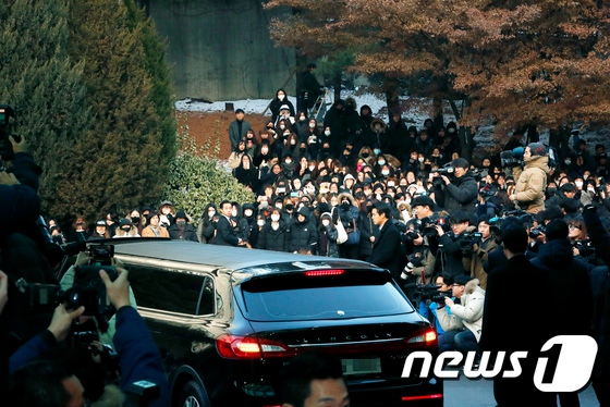 SHINeeŮrSJӽCxʽ ʃ̩IyڱMD28