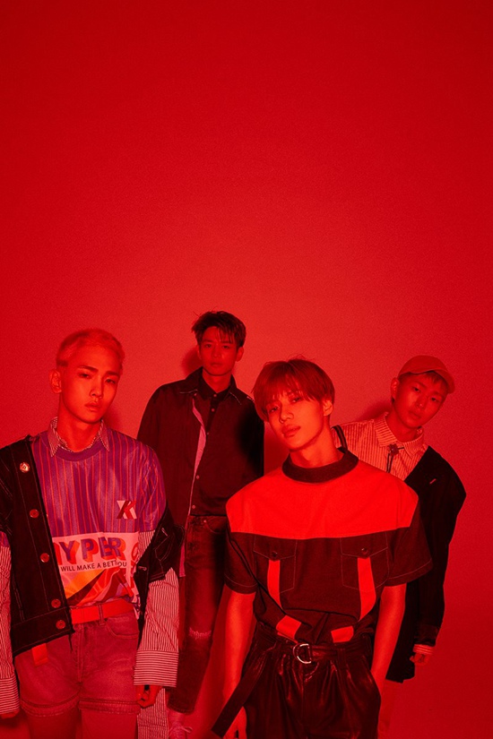 SHINee݋չ_ ̩չFMD4