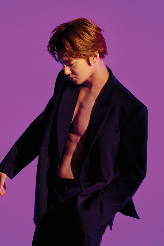 WӍ 12100rEXOͨ^پW罻ýw_˳ɆT㣨SUHO㣨D.OҎ5݋ؾ桶LOVE SHOTAЉðĈгλɆT|l۽zh{lͱM@Ś|¶չF׼Ӱ|DEXOɆT㣩