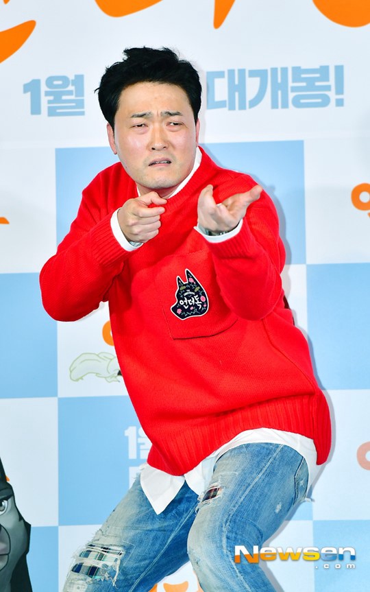 ʺ