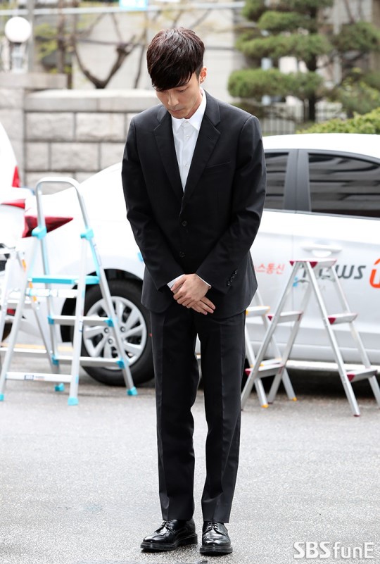 Roy KimSd{ ĿʹǸMD3