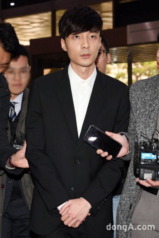 Roy KimSd{ ĿʹǸMD6