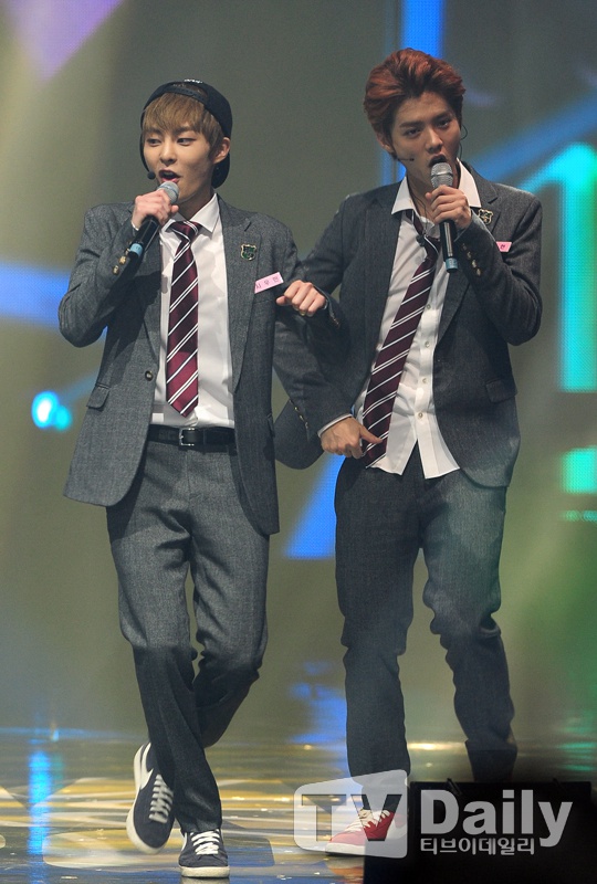 ¹cٝXIUMIN xWч^MD7