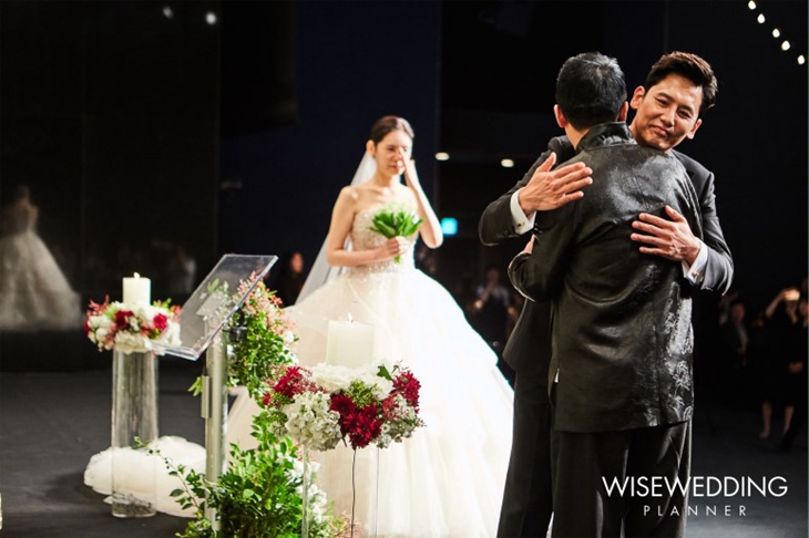 ڕԹYFع ӴС܇ۘࡾMD6