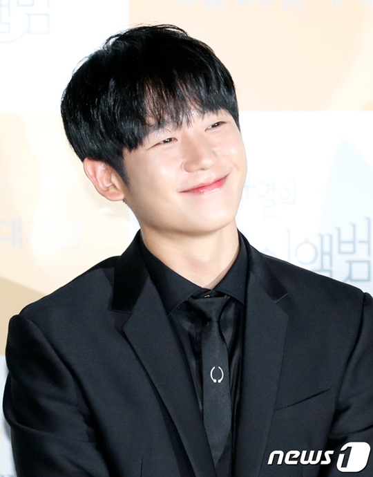 yyֳϯӰl 䐂݋828nӳMD6