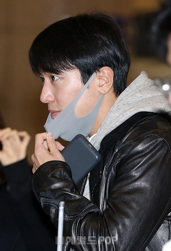 CNBLUEݺCع ɫƤչFrMD2