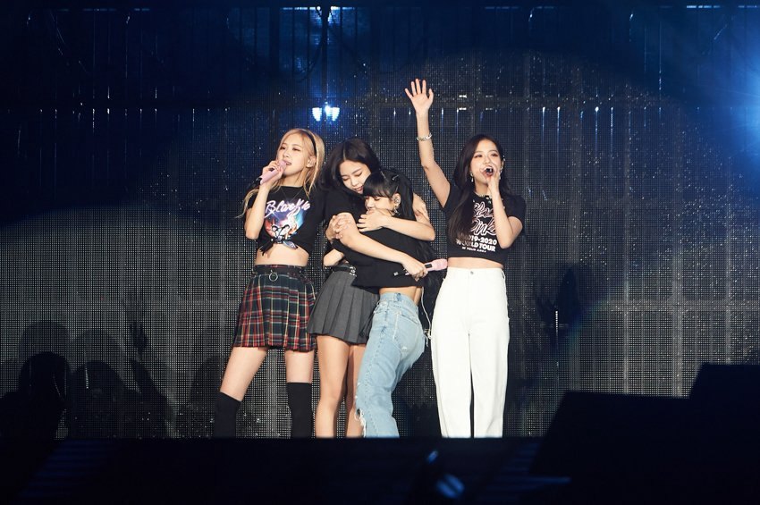 BLACKPINKձ޵ݳFչ_ LISA_бMD12