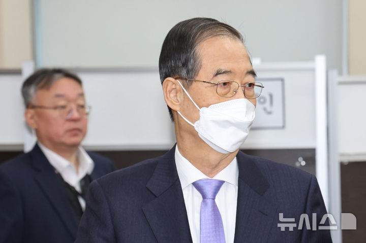 韓德洙恢復韓國國務總理職務