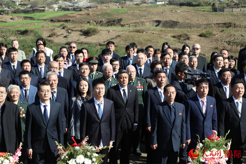 儀式正式開始，現場奏中朝兩國國歌。人民網記者 劉融攝