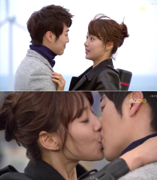男女主公人熱吻場面（圖片來自視頻截圖）