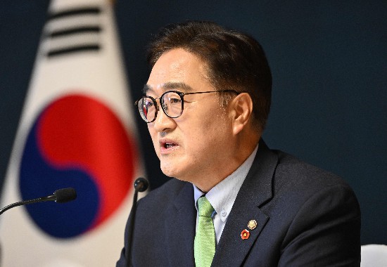 韓國國會議長提議在總統選舉日舉行修憲國民投票
